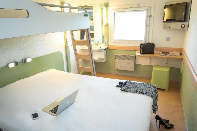 Ibis Budget Frejus Capitou Exterior foto